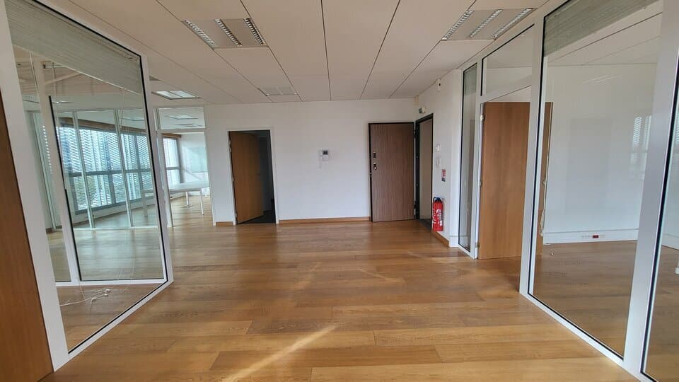 Plateau de bureaux à louer